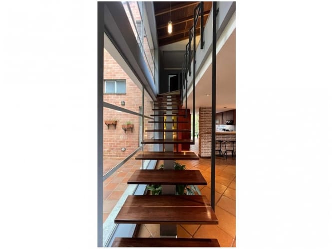 Casa de 4 alcobas en venta en Loma Del Escobero, El Retiro, 293 m² · foto 17 de 20