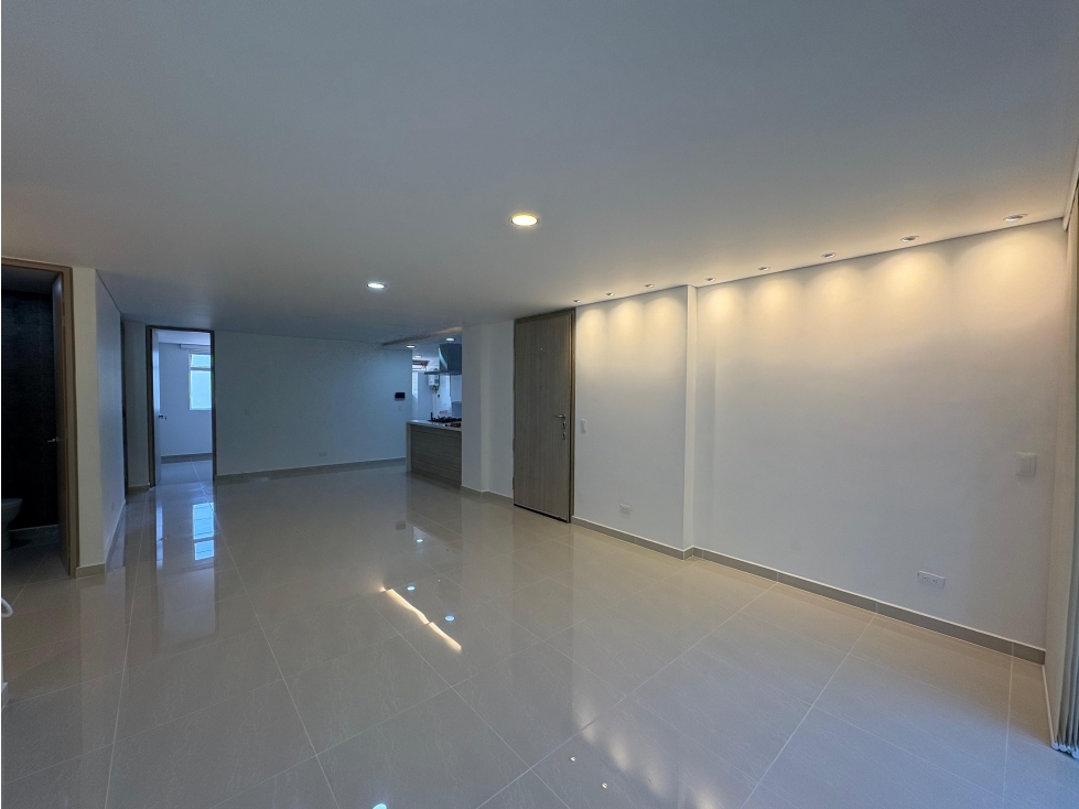 Apartamento en arriendo en Belén, Medellín · foto 2 de 13