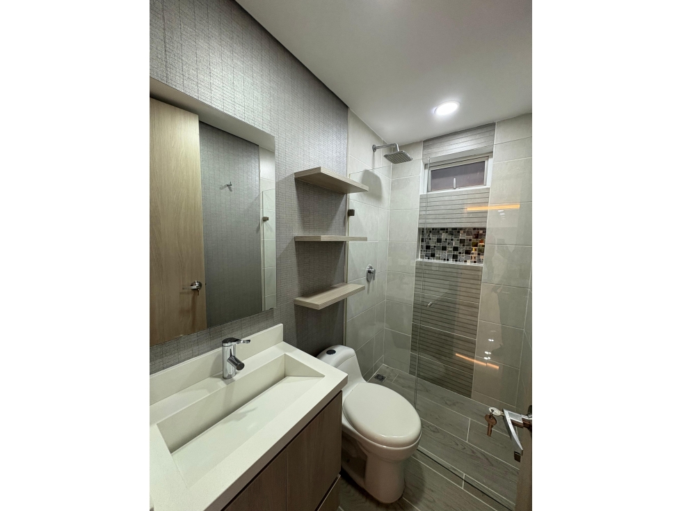 Apartamento en arriendo en Belén, Medellín · foto 11 de 13
