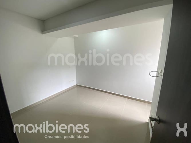 Apartamento de 3 alcobas en arriendo en La Navarra, Bello, 70 m² · foto 6 de 16
