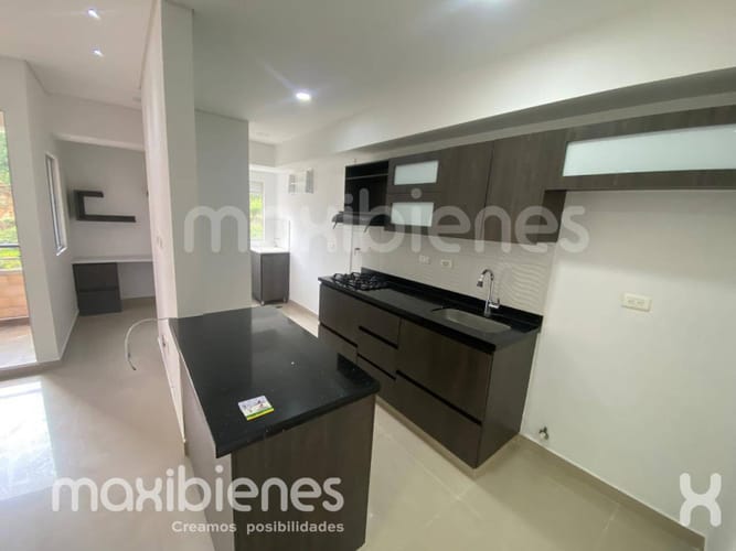 Apartamento de 3 alcobas en arriendo en La Navarra, Bello, 70 m² · foto 11 de 16
