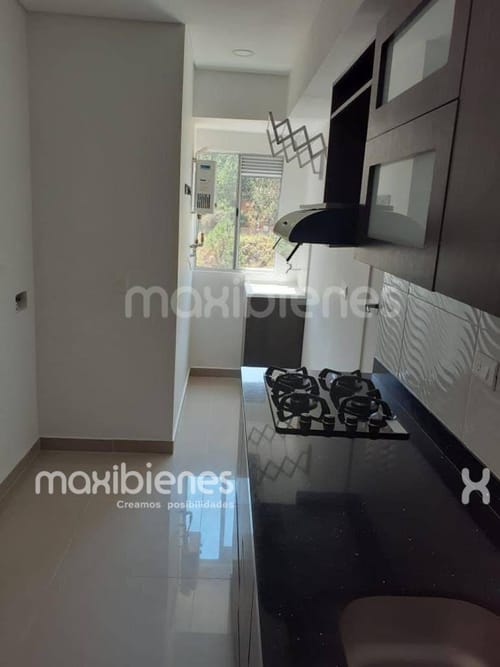 Apartamento de 3 alcobas en arriendo en La Navarra, Bello, 70 m² · foto 12 de 16
