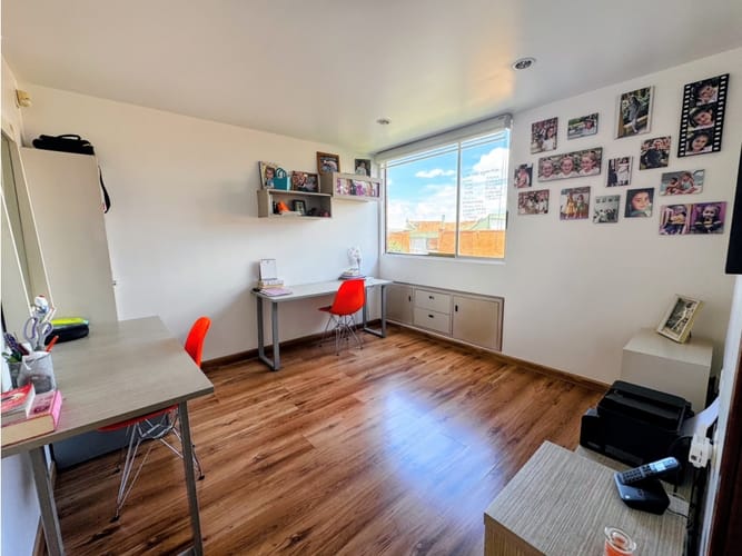 Casa de 3 alcobas en venta en Niza, Bogotá, 212 m² · foto 15 de 22