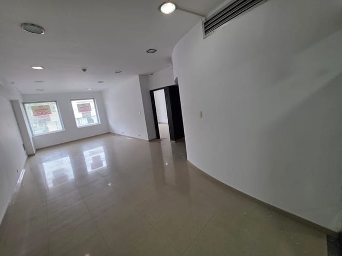 Oficina en arriendo en Santa Monica, Cali, 66 m² · foto 2 de 7