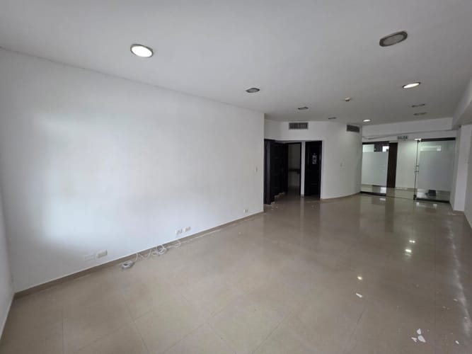 Oficina en arriendo en Santa Monica, Cali, 66 m² · foto 4 de 7