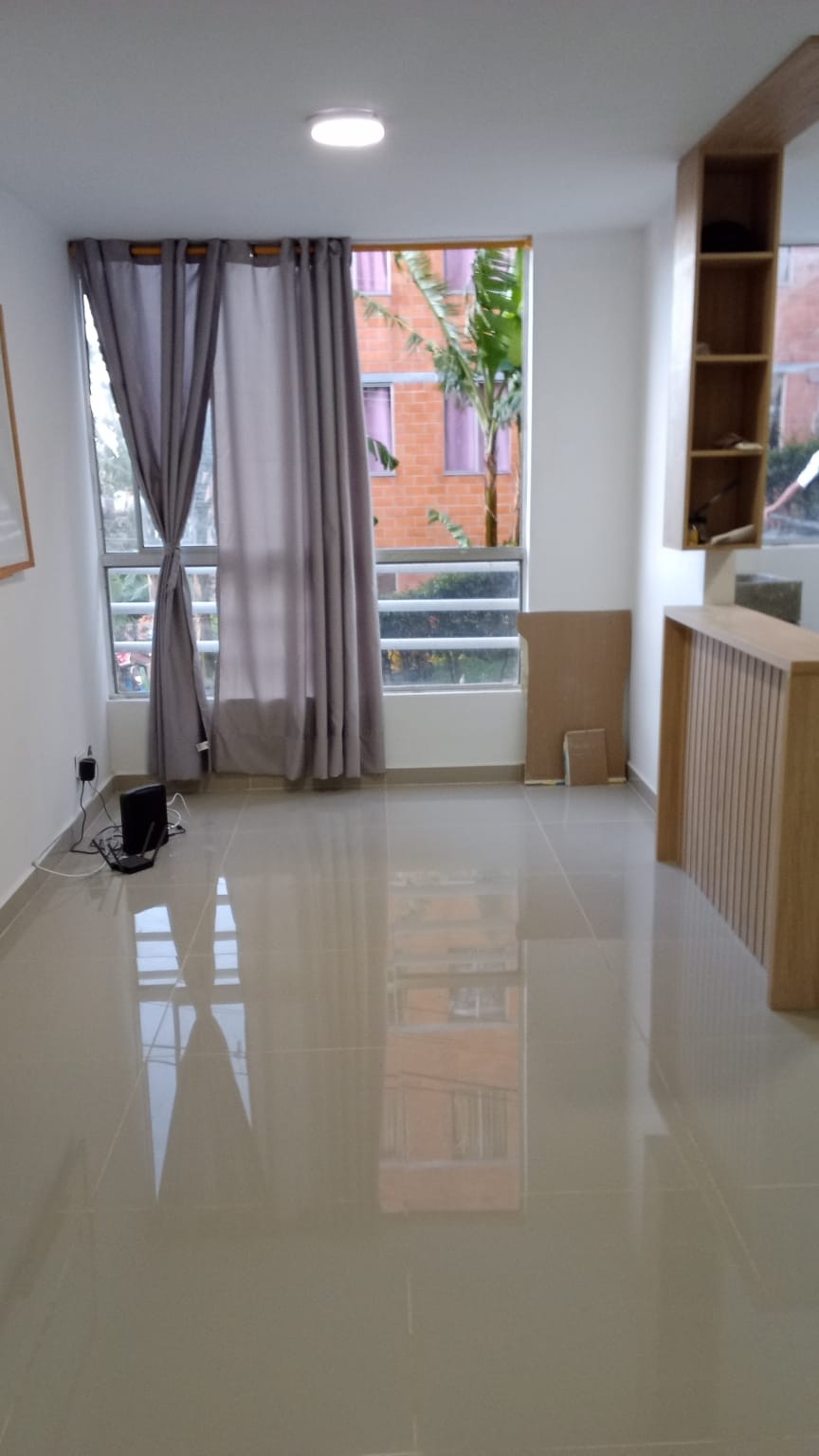Apartamento en venta en Robledo, Medellín · foto 3 de 13