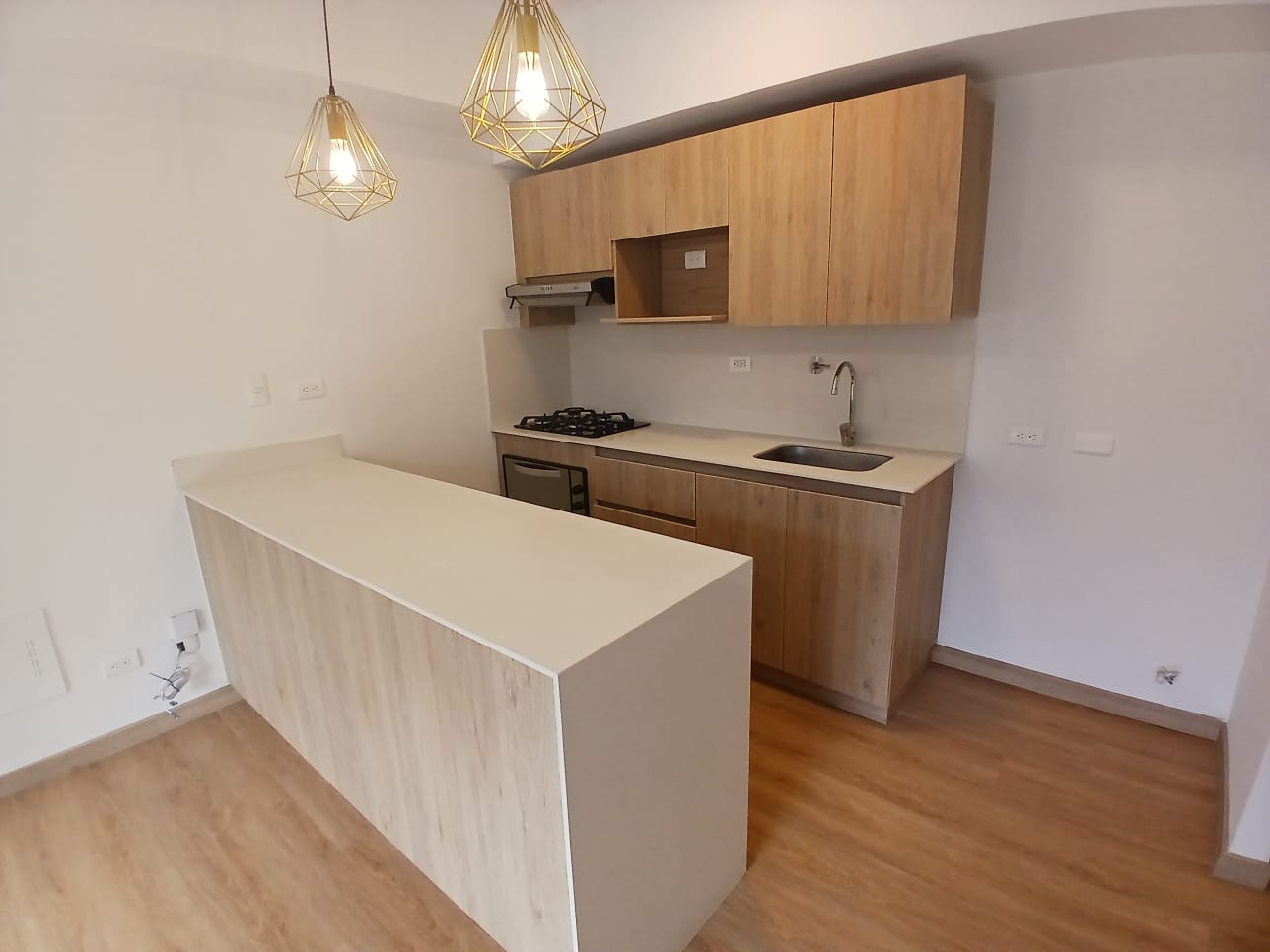 Apartamento en arriendo en Potrerito, Bello · foto 15 de 16
