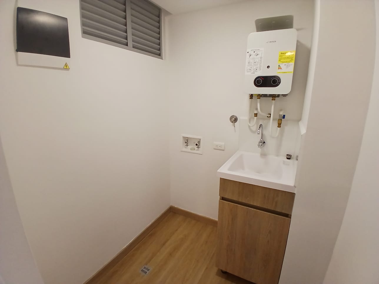 Apartamento en arriendo en Potrerito, Bello · foto 16 de 16