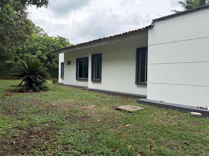 Casa de 3 alcobas en arriendo en San Isidro, Jamundí, 342 m² · foto 6 de 24