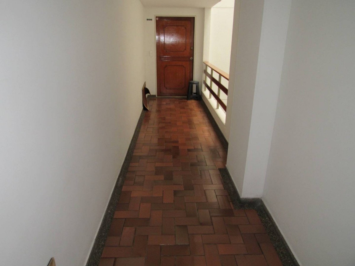 Apartamento en venta en Pontevedra, Bogotá · foto 2 de 24