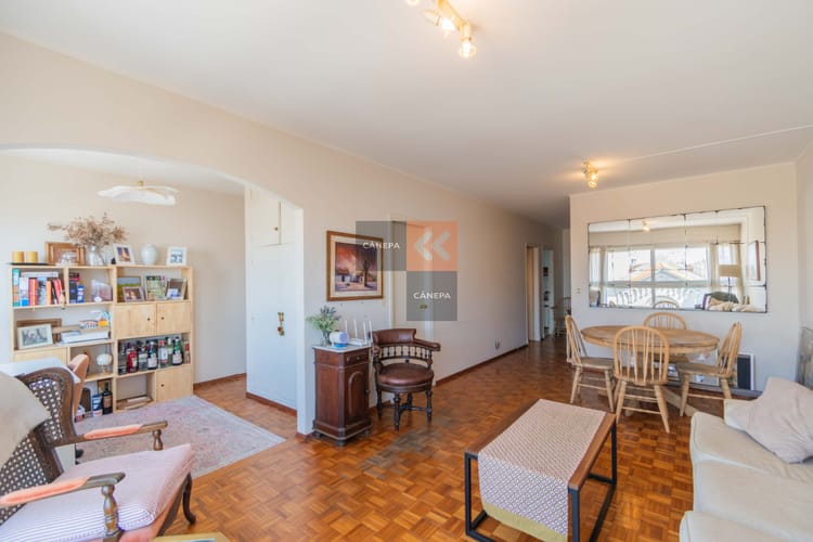 Alquiler apartamento de 2 dormitorios en Pocitos · Photo 3