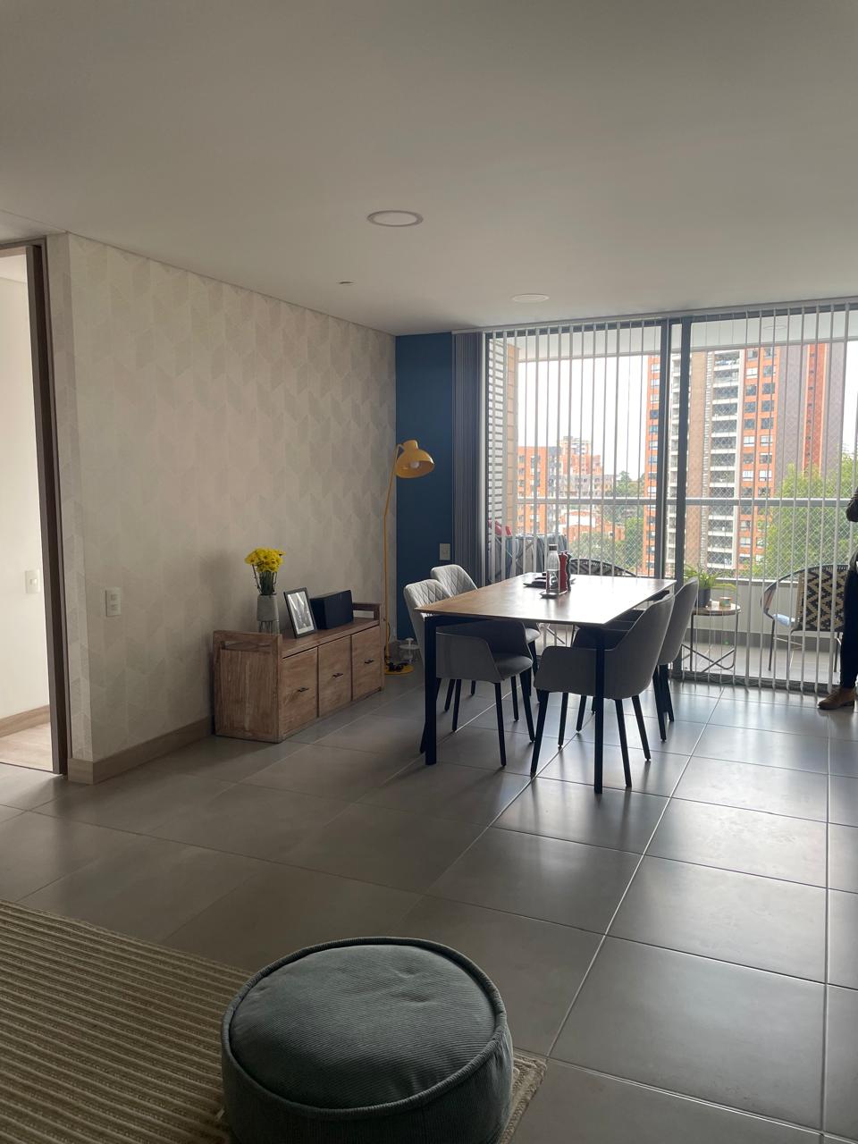 Apartamento en venta en La Inmaculada, Envigado · foto 5 de 6