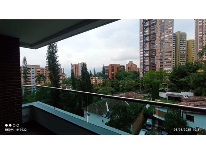 Apartamento de 3 alcobas en arriendo en Vía Las Palmas, Medellín, 136 m² · foto 4 de 17