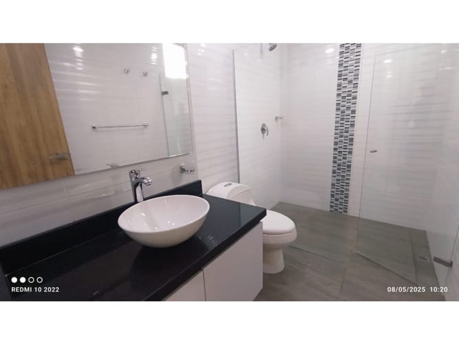 Apartamento de 3 alcobas en arriendo en Vía Las Palmas, Medellín, 136 m² · foto 13 de 17