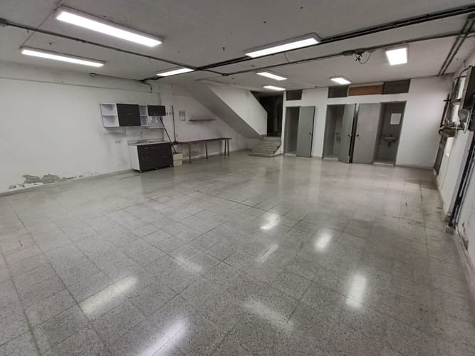 Local en arriendo en El Poblado, Medellín, 180 m² · foto 3 de 17