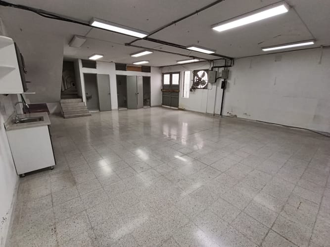 Local en arriendo en El Poblado, Medellín, 180 m² · foto 5 de 17