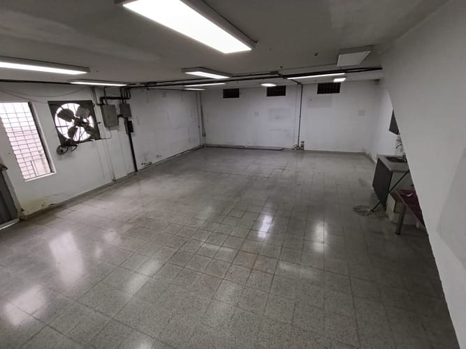 Local en arriendo en El Poblado, Medellín, 180 m² · foto 12 de 17
