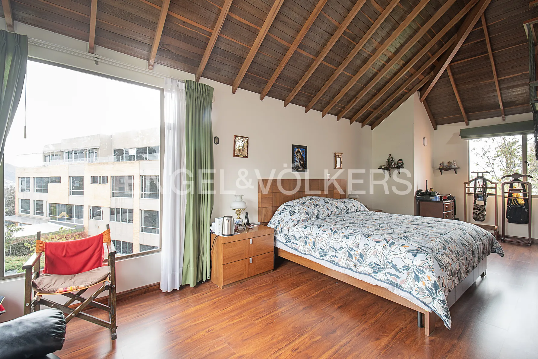 Casa en venta en Cerros De Suba, Bogotá · foto 8 de 19