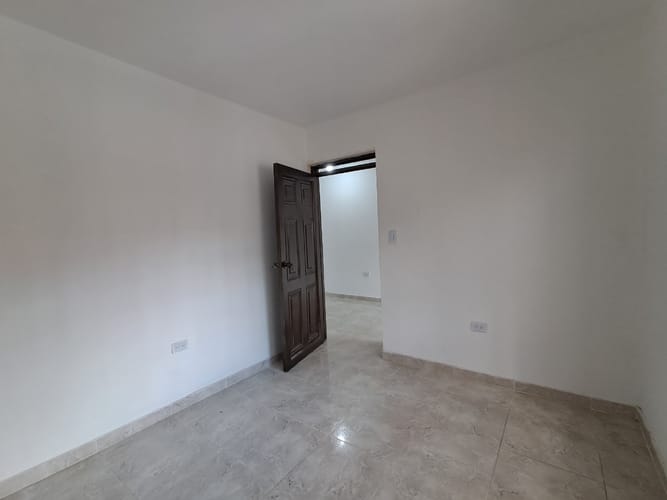 Apartamento de 2 alcobas en arriendo en Sindical, Cali, 66 m² · foto 5 de 9