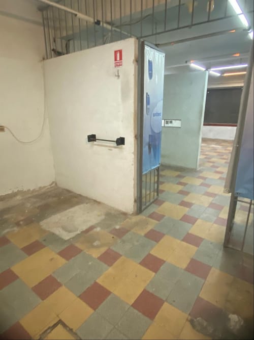 Local Comercial en Alquiler · Foto 3