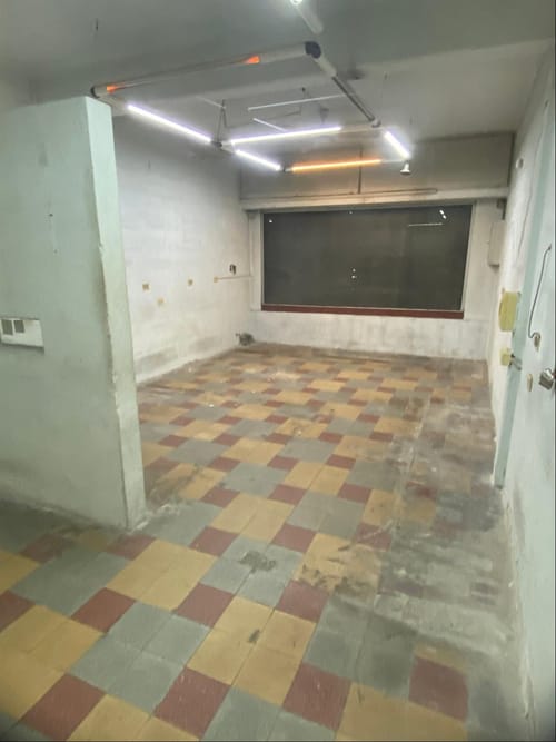 Local Comercial en Alquiler · Foto 4