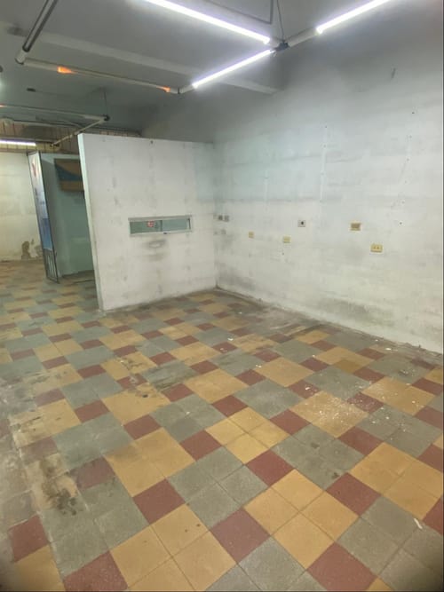 Local Comercial en Alquiler · Foto 5