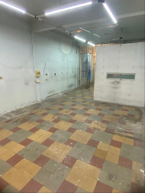 Local Comercial en Alquiler · Foto 6
