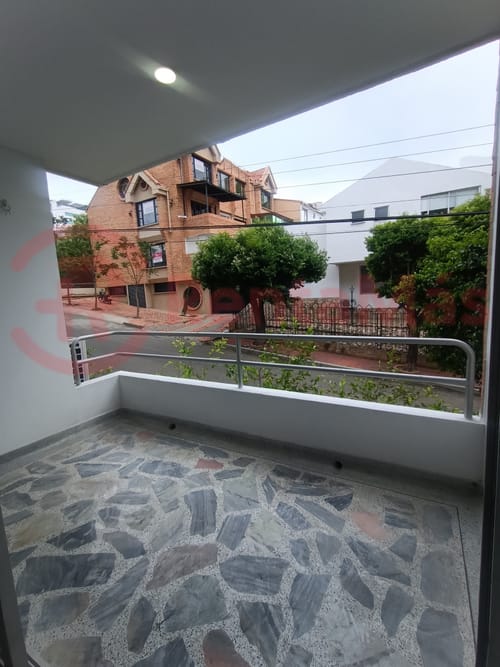 Apartamento de 4 alcobas en arriendo en Patios Centro, Los Patios, 129 m² · foto 4 de 24