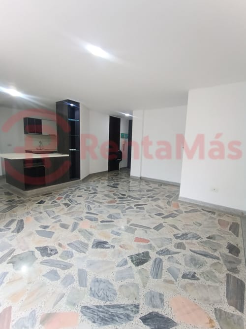 Apartamento de 4 alcobas en arriendo en Patios Centro, Los Patios, 129 m² · foto 5 de 24