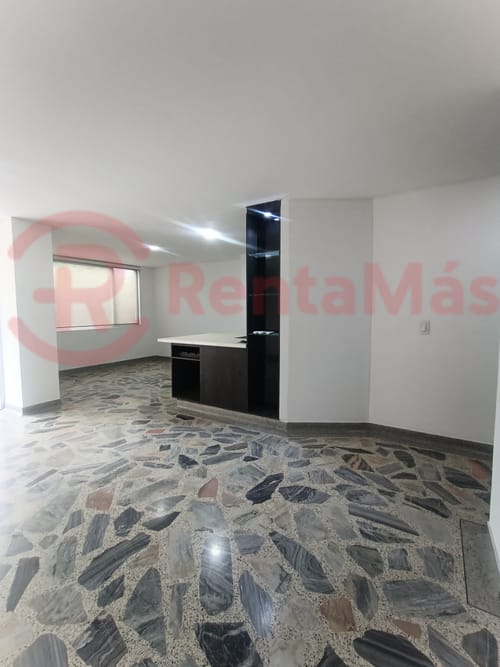 Apartamento de 4 alcobas en arriendo en Patios Centro, Los Patios, 129 m² · foto 6 de 24