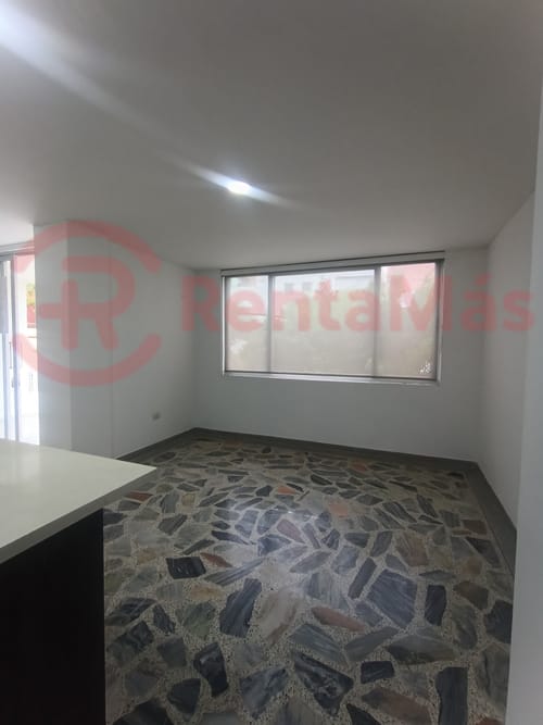 Apartamento de 4 alcobas en arriendo en Patios Centro, Los Patios, 129 m² · foto 8 de 24