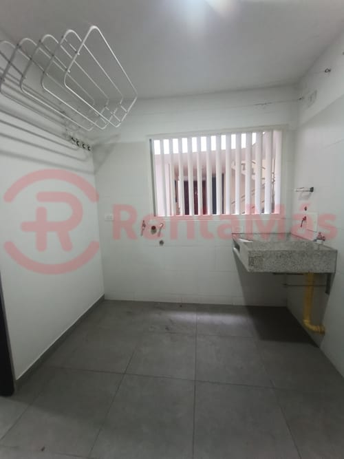 Apartamento de 4 alcobas en arriendo en Patios Centro, Los Patios, 129 m² · foto 11 de 24
