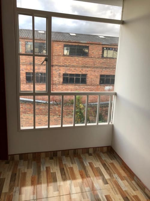 Apartamento de 2 alcobas en venta en Zona Centro, Madrid, 97 m² · foto 11 de 16