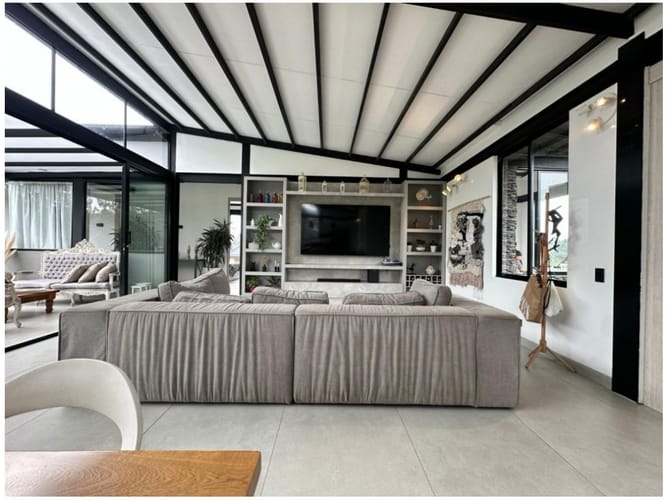 Casa de 3 alcobas en venta en Vía Las Palmas, Envigado, 260 m² · foto 5 de 14