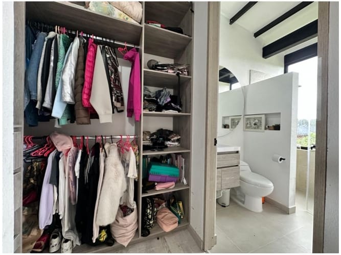 Casa de 3 alcobas en venta en Vía Las Palmas, Envigado, 260 m² · foto 12 de 14