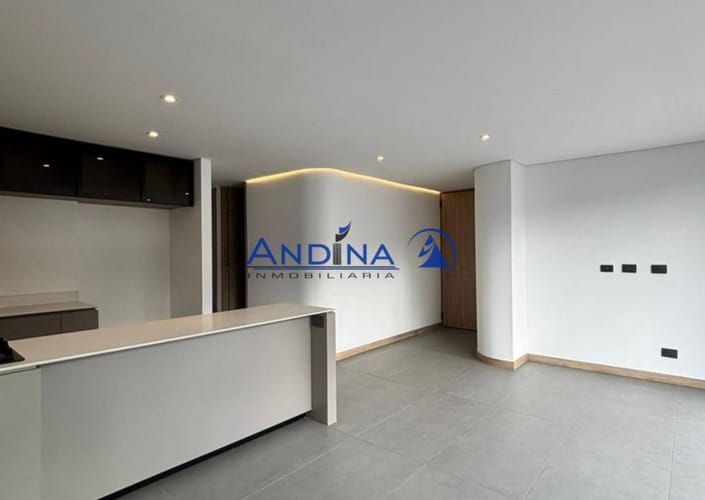 Apartamento de 3 alcobas en venta en La Castellana, Medellín, 112 m² · foto 6 de 15