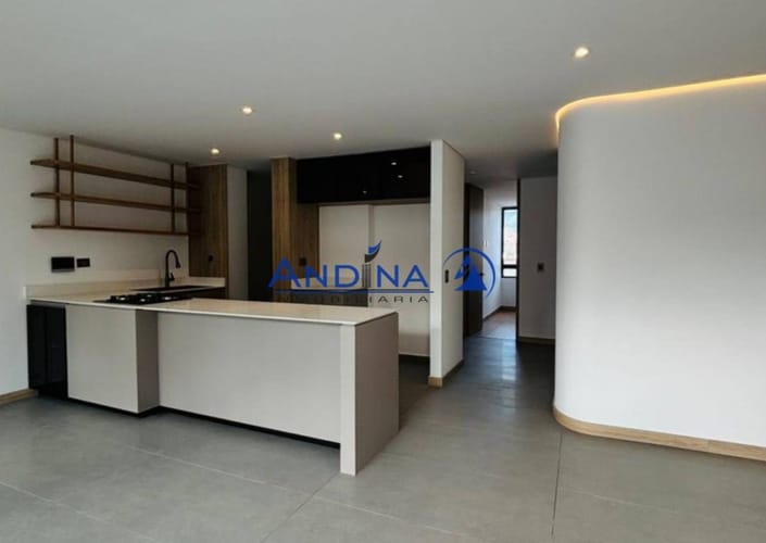 Apartamento de 3 alcobas en venta en La Castellana, Medellín, 112 m² · foto 7 de 15