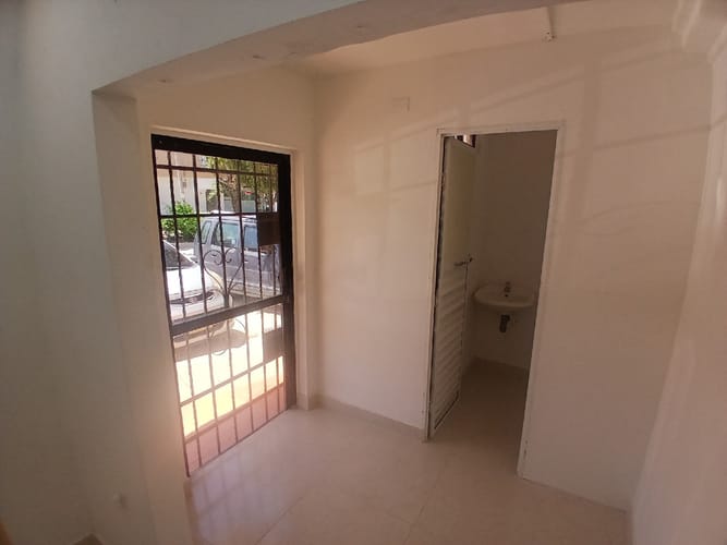 Local en arriendo en Villa Carolina, Barranquilla, 35 m² · foto 6 de 8