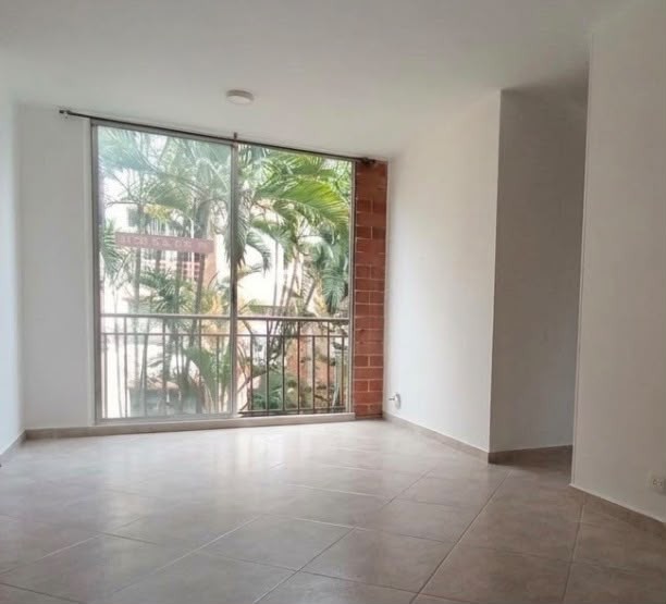 Apartamento en venta en Calasanz, Medellín · foto 3 de 9