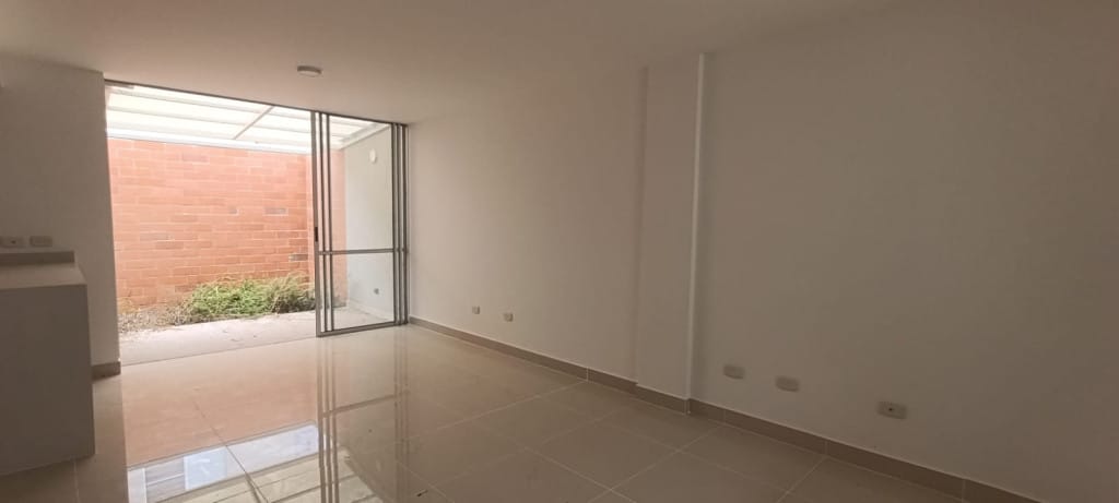 Casa de 3 alcobas en arriendo en Ciudad Country, Jamundí, 100 m² · foto 16 de 24