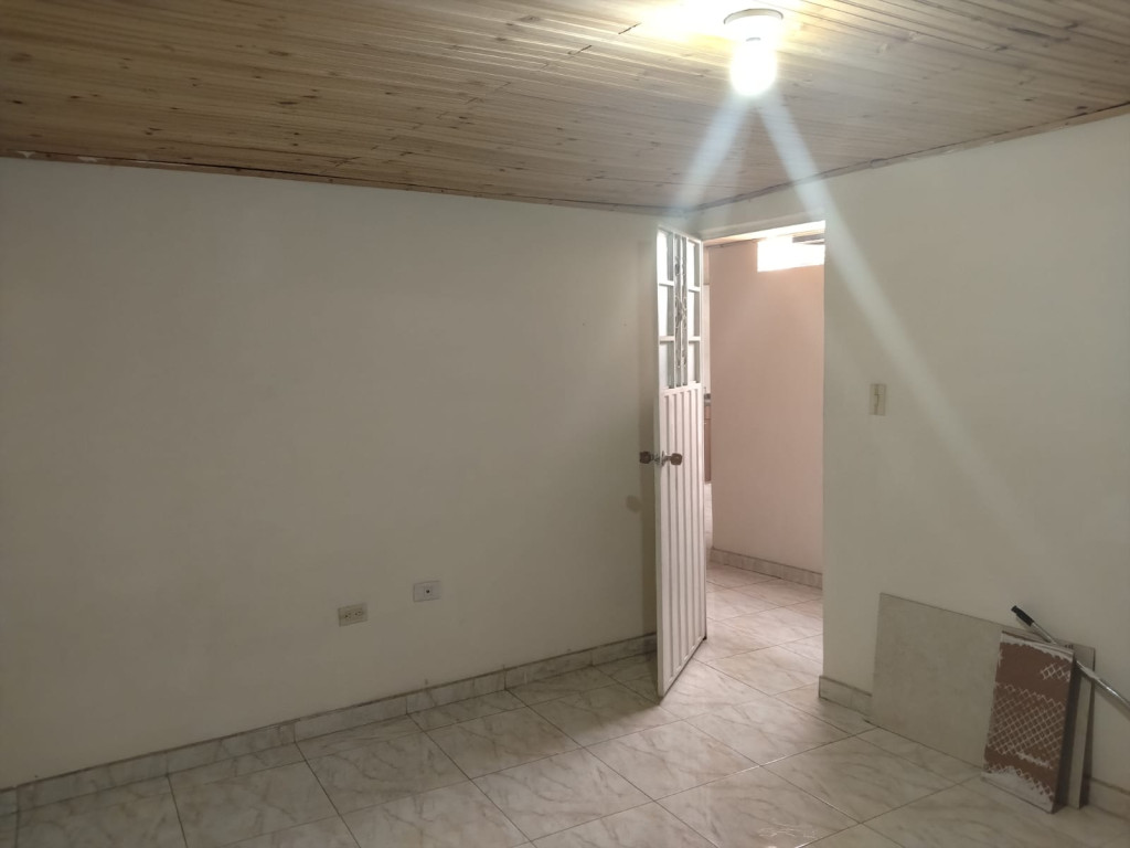 Casa en venta en Versalles, Bogotá · foto 8 de 10