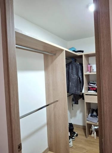 Apartamento de 3 alcobas en arriendo en Loma De San Jose, Sabaneta, 87 m² · foto 6 de 13