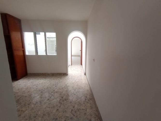 Apartamento de 2 alcobas en arriendo en Bellavista, Bello, 90 m² · foto 6 de 14