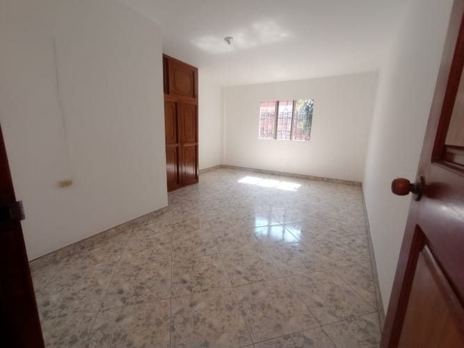 Apartamento de 2 alcobas en arriendo en Bellavista, Bello, 90 m² · foto 9 de 14