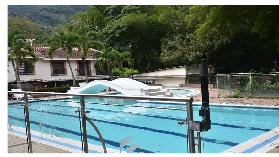 Casa de 5 alcobas en venta en Calambeo, Ibagué, 330 m² · foto 4 de 12