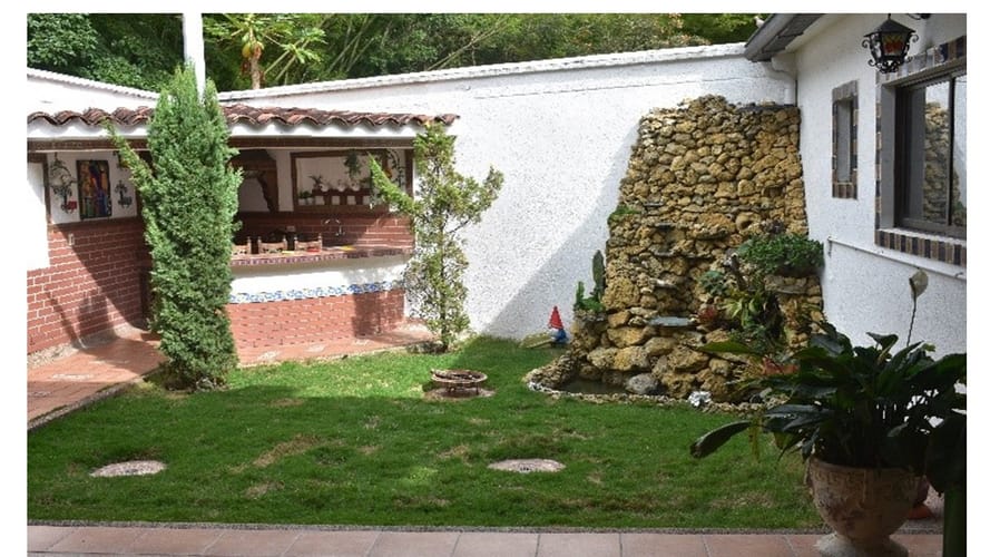 Casa de 5 alcobas en venta en Calambeo, Ibagué, 330 m² · foto 12 de 12