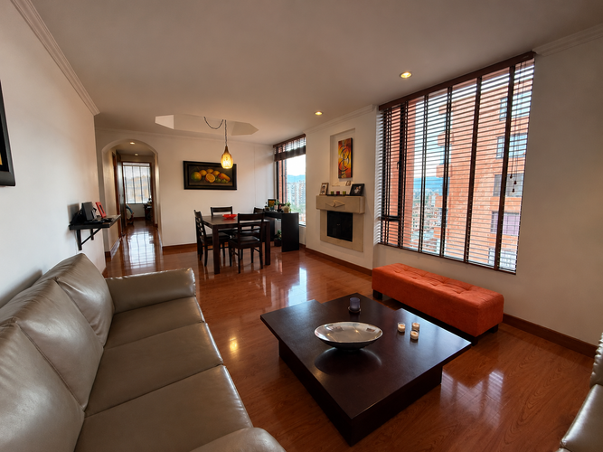 Apartamento de 3 alcobas en venta en Colina Campestre, Bogotá, 87 m² · foto 4 de 21