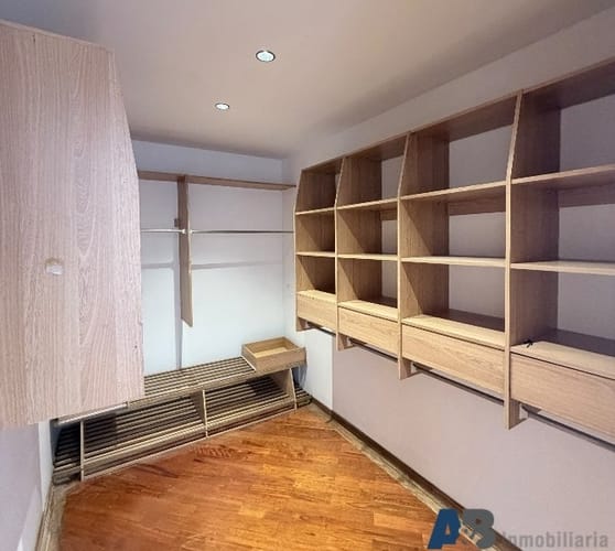 Apartamento de 4 alcobas en arriendo en Los Balsos, Medellín, 211 m² · foto 22 de 24