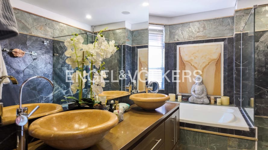 Apartamento de 3 alcobas en venta en Laureles, Medellín, 202 m² · foto 19 de 23