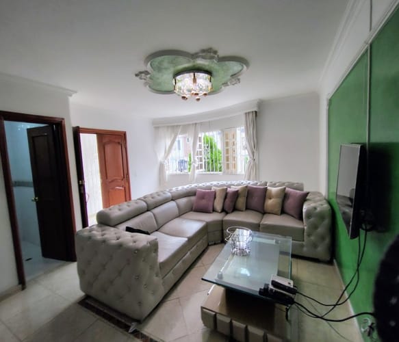 Casa de 4 alcobas en venta en Caney, Cali, 324 m² · foto 4 de 23